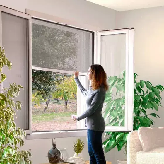 moustiquaire-en aluminium sur mesure